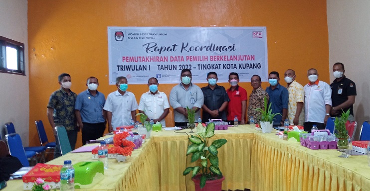 Hadiri Rakor PDPB, Bawaslu Kota Kupang serahkan Data Hasil Pengawasan
