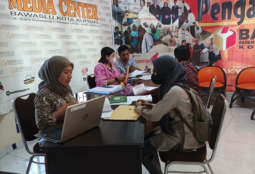 Perempuan Masih Dominasi di Hari Kedua Pendaftaran