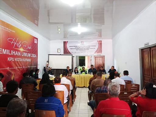 Bawaslu Kota Kupang Hadiri Sosialisasi PKPU No. 4 Tahun 2022